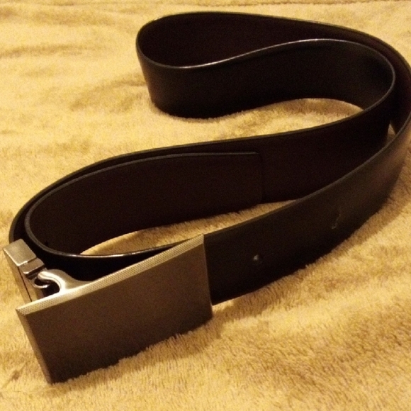 None Other - Elegant Black Leather Belt with Silver Buckle